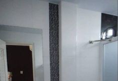 In-room Bathroom 7 Prajak Inn