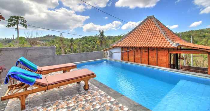 Swimming Pool Raja Bungalow by WizZeLa