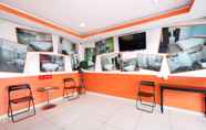 Sảnh chờ 5 SUPER OYO 90296 Red Orange Hotel Port Klang