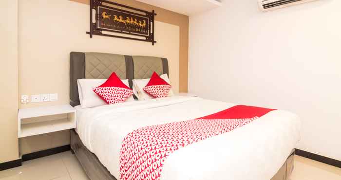 Bedroom OYO 1223 Hotel Bahari