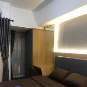 Bedroom 6 Modern Studio Apartemen MTown Near Summarecon Mall Serpong, Alfamart Tangerang Hotels