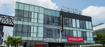 Exterior 2 Hotel 99 Sepang @ KLIA