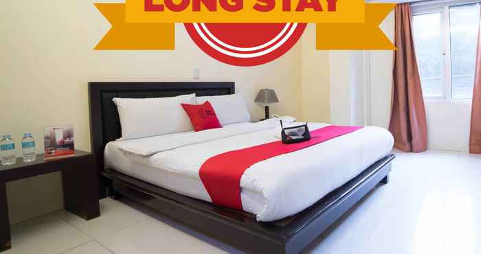 Bedroom RedDoorz Plus @ Orchard Tower Monthly Stay