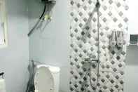 Toilet Kamar SkyHome Guesthouse BSD