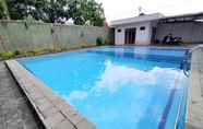 Swimming Pool 4 Grand Mutiara Hotel Puncak