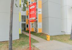 外観 5 OYO 1242 Aeropolis Apartment