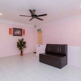 Common Space 1 98 Hotel, OCBC Bank | Taman Molek Hotels