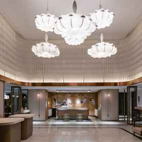 Lobby 1 โรงแรมฮานอย เลอ จาร์ดิน แอนด์ สปา, โรงแรม & ที่พัก Cafe Trấn Vũ