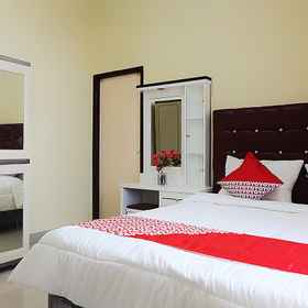 OYO 1126 Trio R Kost Syariah 1, Hotel Danau Teluk