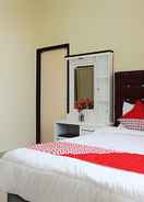 BEDROOM OYO 1126 Trio R Kost Syariah