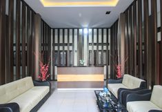 Lobi 5 OYO 962 Family Homestay