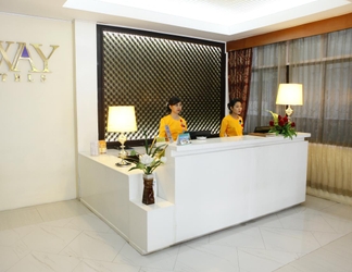 Lobby 2 Oway Grand Hotel