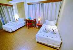 Bedroom 5 Oway Grand Hotel