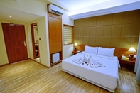 Bedroom Oway Grand Hotel