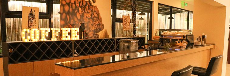 로비 88 Airport Lounge