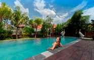 Swimming Pool 4 Utamas Keramas Bali