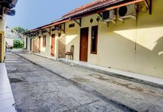 Bangunan 5 OYO 1187 Penginapan Bunda