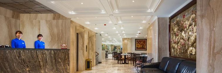 로비 May De Ville Legend Hotel & Spa