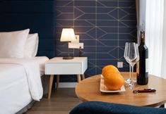 침실 6 May De Ville Legend Hotel & Spa