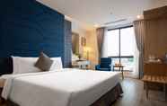 Kamar Tidur 4 May De Ville Legend Hotel & Spa