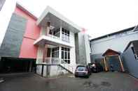 Bangunan OYO 1290 Felizcha House