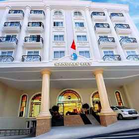 Exterior / Building 1 Sandals Lily Hotel, โรงแรม & ที่พัก Đặc sản Đà Lạt Dung Lễ