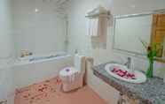 Toilet Kamar 5 Hotel G-Seven