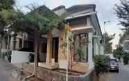 Luar Bangunan 4 3 Bedroom at Khalla Royal Homestay