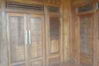 Phòng ngủ Rumah Kayu Sumberrejo