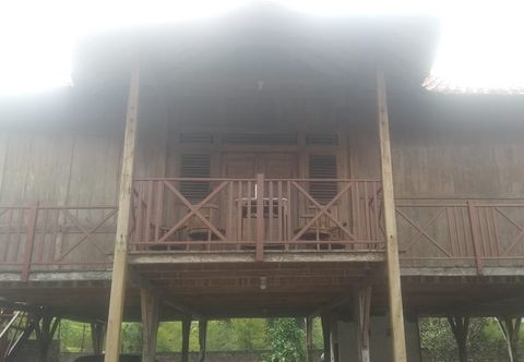 외관 Rumah Kayu Sumberrejo