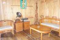 Sảnh chờ Rumah Kayu Sumberrejo