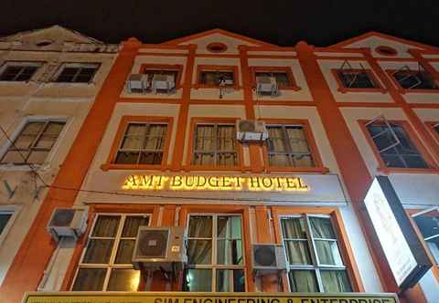 Exterior AMT Budget Hotel Melaka