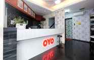 Lobby 4 OYO 1105 Hotel 75