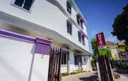 ภายนอกอาคาร 4 OYO 1573 Mahera Guest House