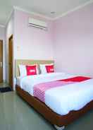 BEDROOM OYO 1573 Mahera Guest House