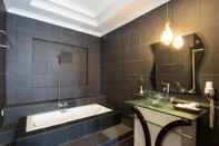 In-room Bathroom Xin Lan Xin Hotel
