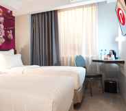 Bedroom 4 d'primahotel Panakkukang Makassar