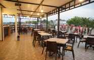 Restaurant 4 F & B inn Sam Poo Kong Bandara Semarang