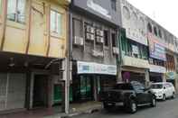 Luar Bangunan OYO 1190 Nice Stay Hotel