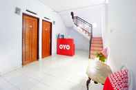 ล็อบบี้ OYO 1064 Manado Airport Residence