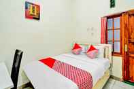 Bedroom OYO 90222 Lafa Park Syariah