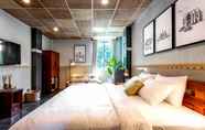 Kamar Tidur 5 The Dots House