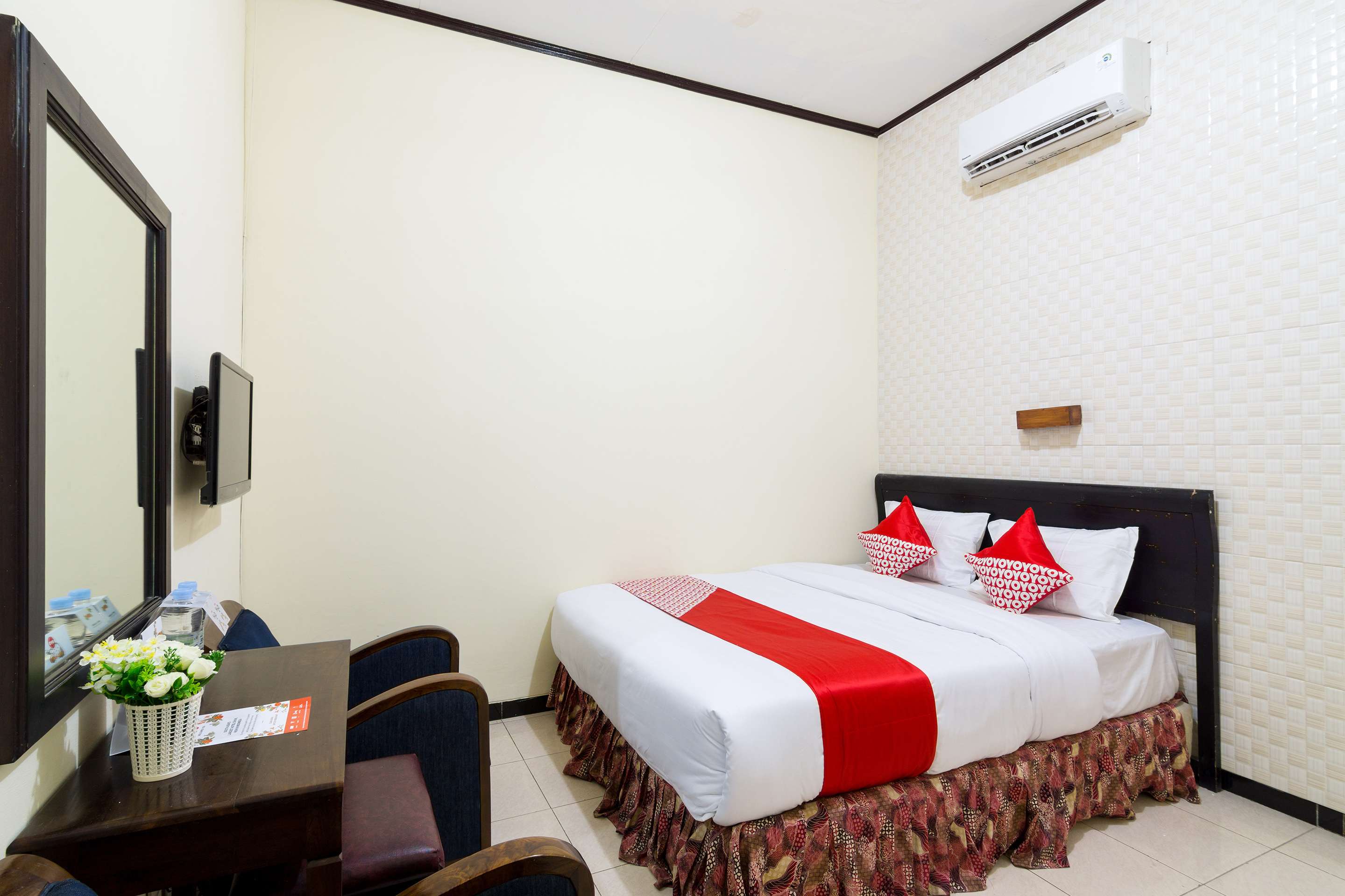 Harga kamar Hotel Sartika, Wirobrajan untuk tanggal 31122022 sampai