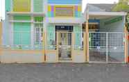 Bangunan 3 OYO 1355 Griya Wismono Homestay