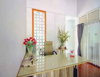 Lobi 2 OYO 1355 Griya Wismono Homestay