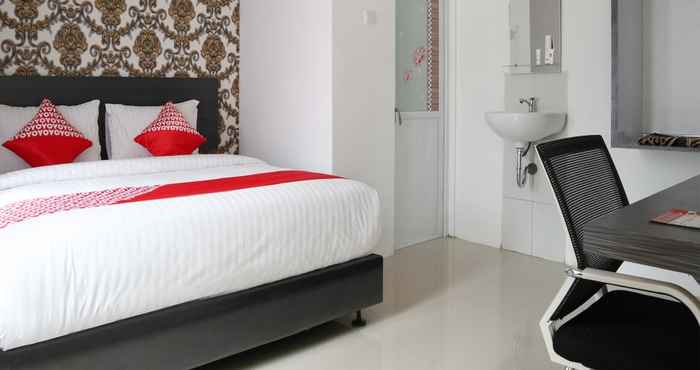 Kamar Tidur OYO 1185 Sachila Residence Syariah