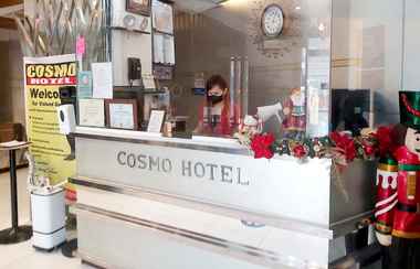 Lobi 2 OYO 924 Cosmo Hotel Espana Near Ust