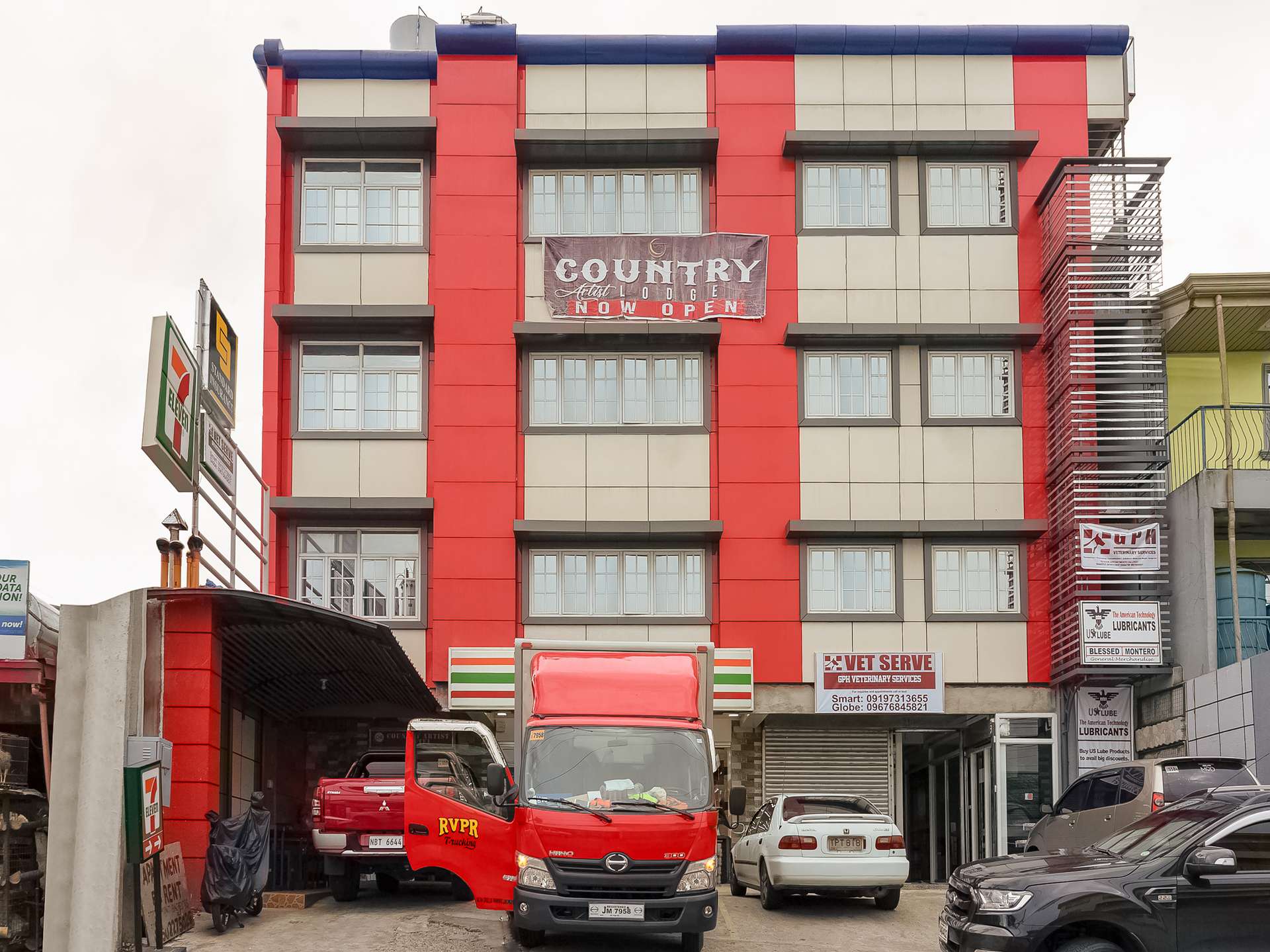 客室料金 Country Artist Hotel、Santo Tomas Proper から 25102024 それまで 26102024