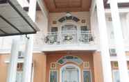 Exterior 5 Buluran Guest House Syariah