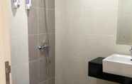 In-room Bathroom 6 Tesla Guesthouse Gading Serpong by Taslim Property